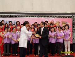 白花油母親節台北榮總20100504l