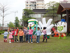 白花清清手剪影j